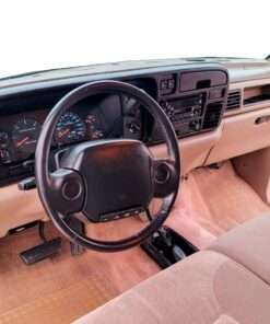 Vista interior del vehículo Chrysler-Dodge RAM 1994–1997 como referencia