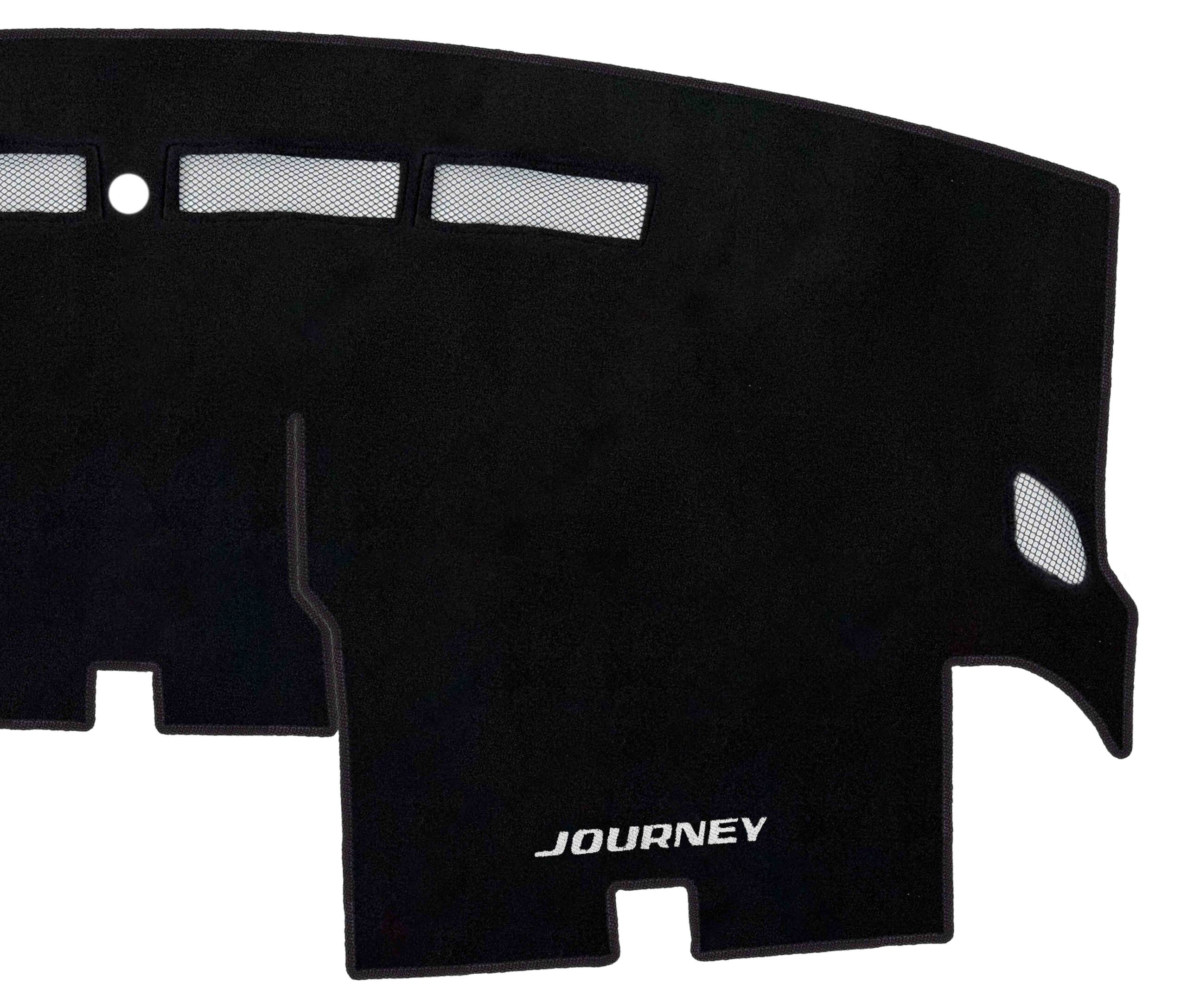 Cubretablero para Chrysler–Dodge Journey SXT 2009–2010 vista detalle del bordado