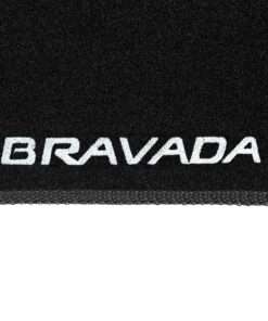 Cubretablero para Chevrolet Bravada 1998–2004 vista con detalle del bordado
