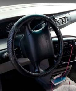 Vista interior del vehículo Ford Windstar 1995–1998 como referencia