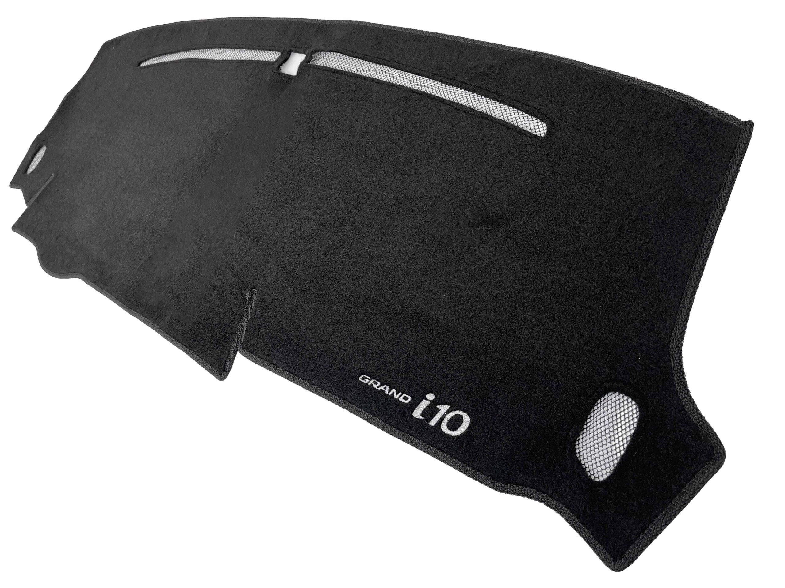 Cubretablero para Hyundai Grand I–10 2021–2026 detalle del bordado