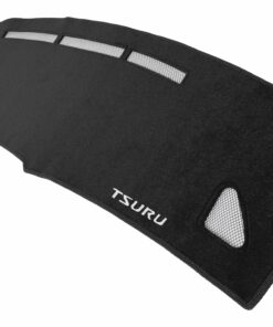 Cubretablero para Nissan Tsubame 1992–2003 detalle del bordado