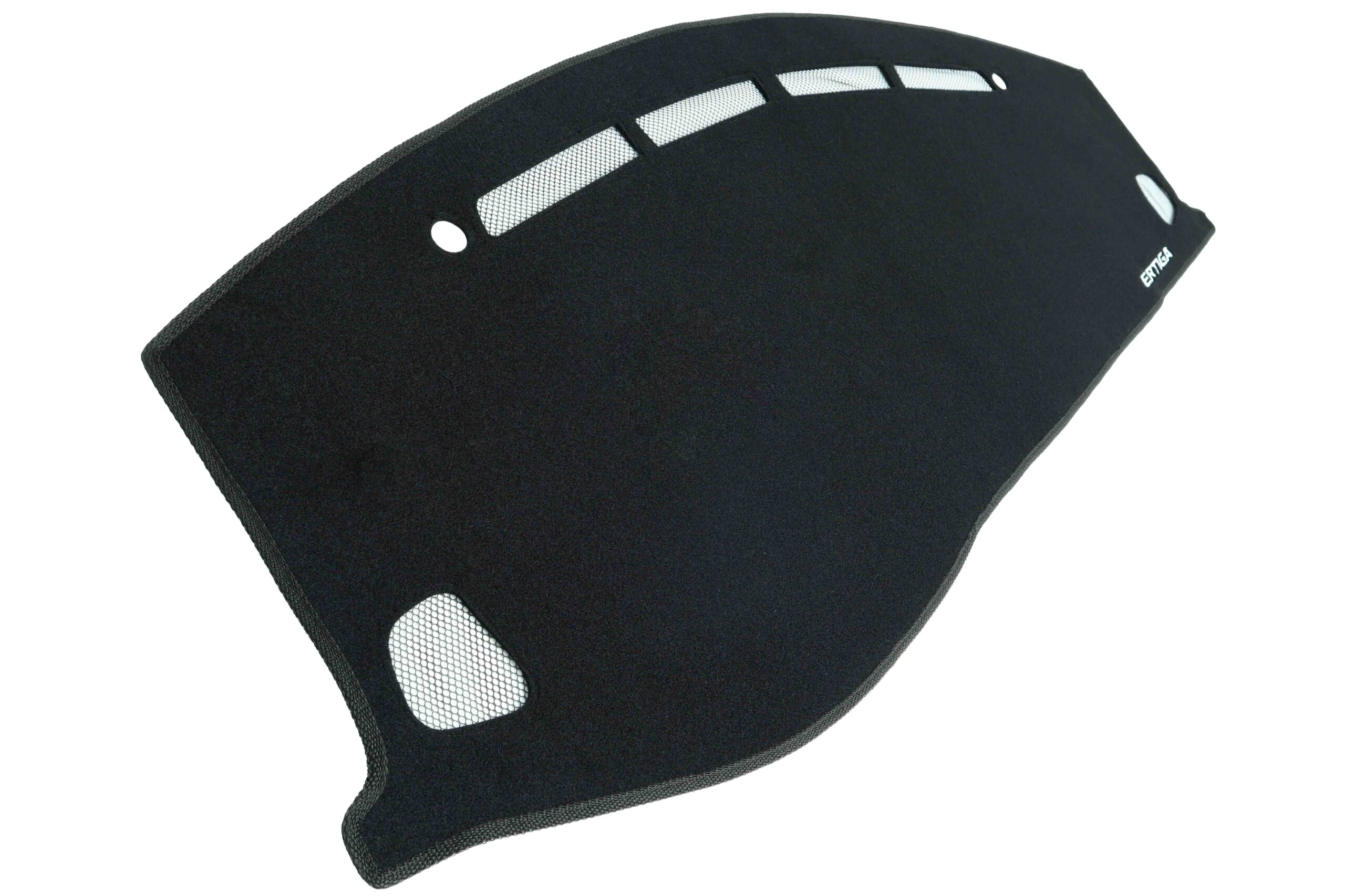 Cubretablero para Suzuki Ertiga 2019–2026, vista en ángulo del producto