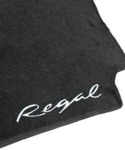 Cubretablero para Buick Regal 1995–1996 con detalle del bordado