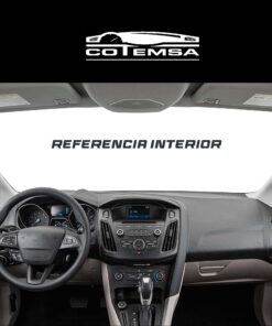 Vista interior del vehículo Ford Focus 2012–2018 como referencia