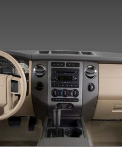 Vista interior del vehículo Ford Expedition Limited 2007–2017 como referencia