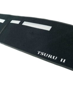 Cubretablero para Nissan Tsuru II 1988–1991 detalle del bordado