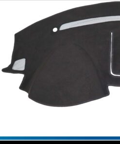 Cubretablero premium para Suzuki Swift 2012–2017 vista frontal parte izquierda con aberturas para desempañador y ventilación