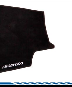 Cubretablero premium para Toyota Avanza 2012–2021 detalle del bordado