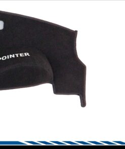 Cubretablero premium para Volkswagen Pointer City 2003–2005 detalle del bordado
