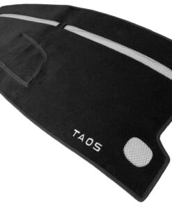 Cubretablero para Volkswagen Taos 2021–2024 detalle del bordado