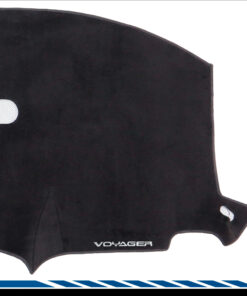Cubretablero premium para Chrysler-Dodge Voyager 2003–2008 detalle del bordado