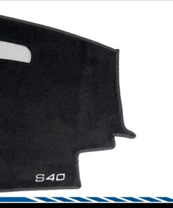 Cubretablero premium para Volvo S-40 TS 2005–2011 detalle del bordado