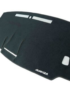 Cubretablero para Toyota Avanza 2022–2024 detalle del bordado