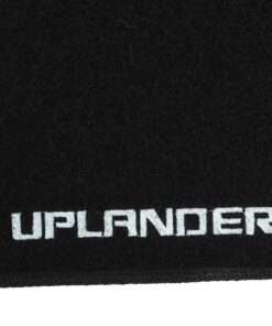 Cubretablero para Chevrolet Uplander 2005–2009 con detalle del bordado