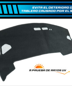 Cubretablero para Nissan Kicks 2025–2026 con protección UV