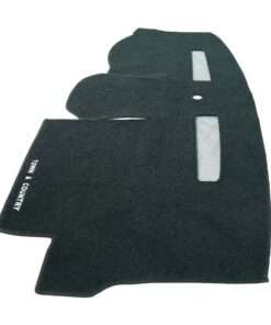 Cubretablero para Chrysler–Dodge Town & Country 2008–2010 color negro–gris vista lado derecho del producto