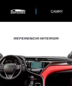 Vista interior del vehículo Toyota Camry 2018–2020 como referencia